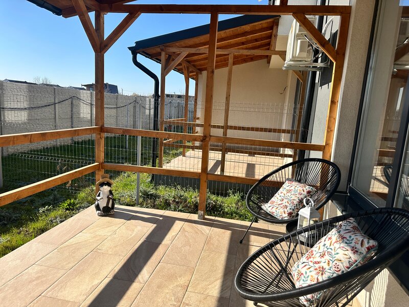 Bragadiru, strada Safirului nr. 6,